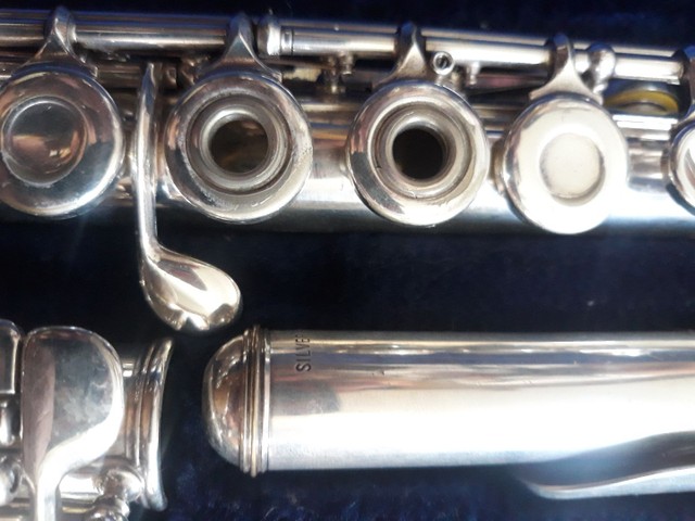 Flauta Transversal Armstrong Prata  - Foto 3