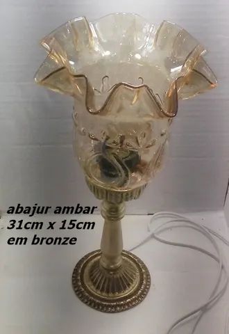 Abajur Em Bronze Com Vidro Ambar Rei - Foto 4