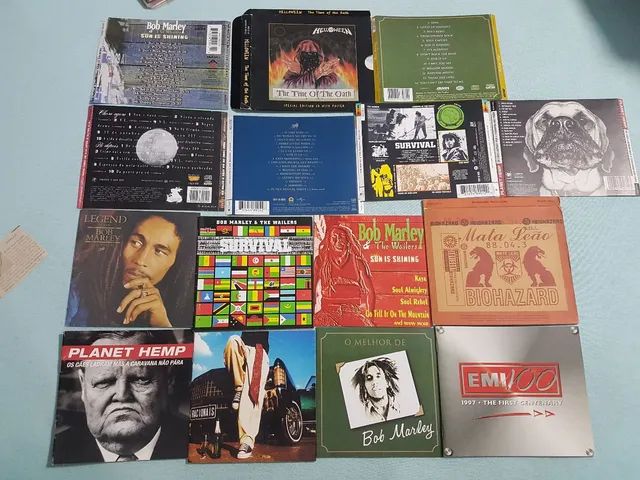 Encartes Bob Marley, Racionais, Planet Hemp, Biohalzard, Helloween