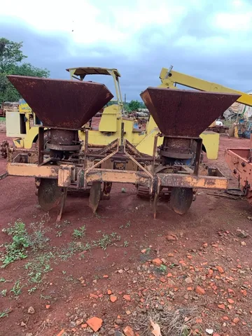 Cultivador 2 linhas