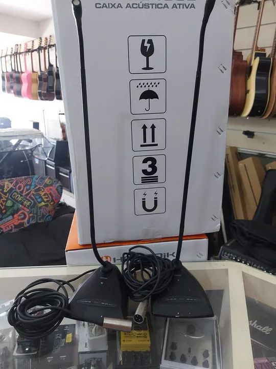 Microfone de mesa Shure Microflex MX418D/N