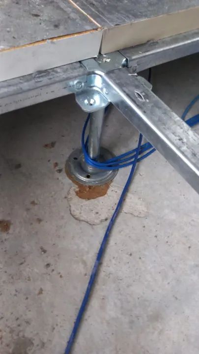 compra e venda de piso elevado e carpete 