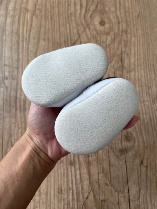 Sapatinho NOVO de bebê  - Foto 2