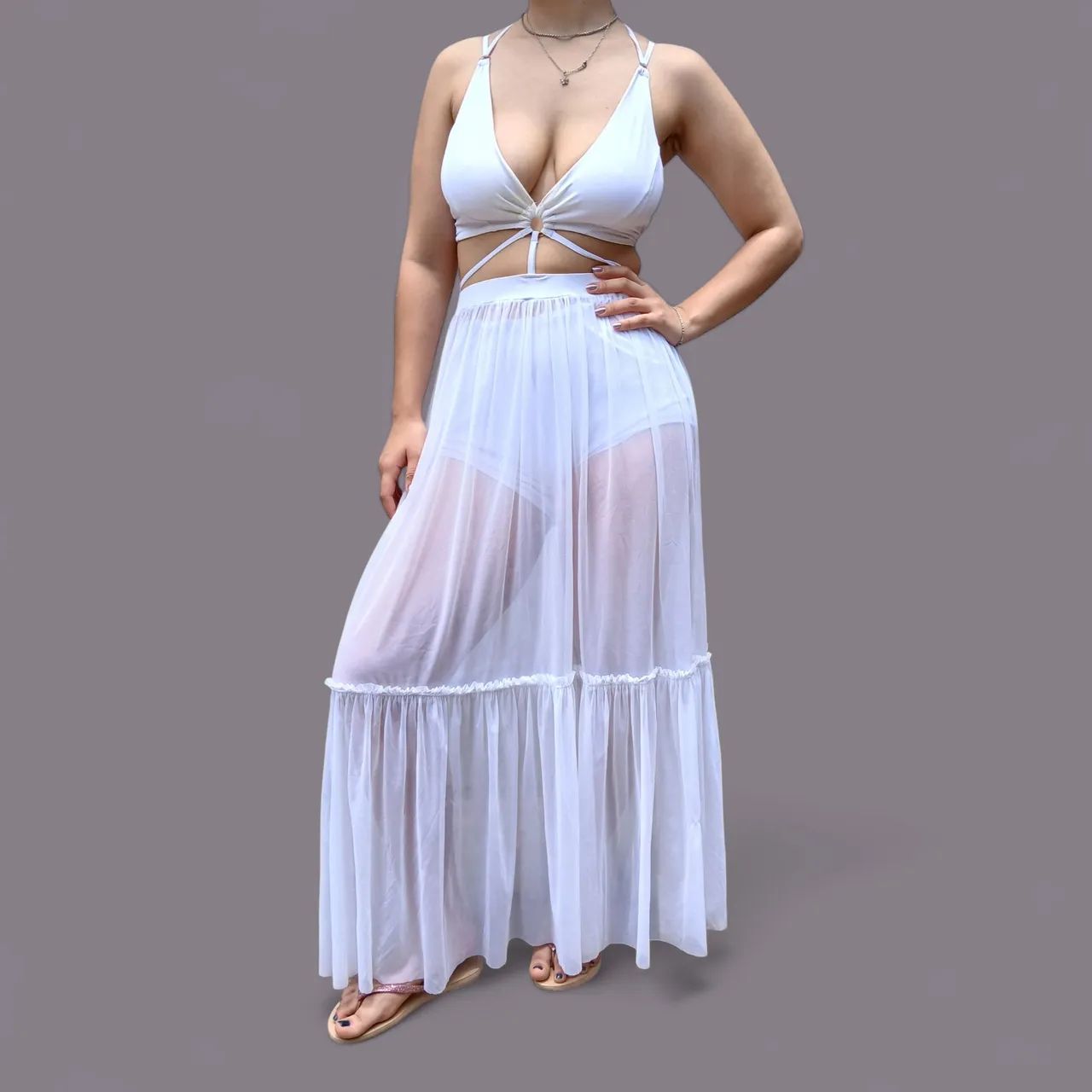 Vestido/ Saida de Praia Longa Branco de Tule da Liebe
