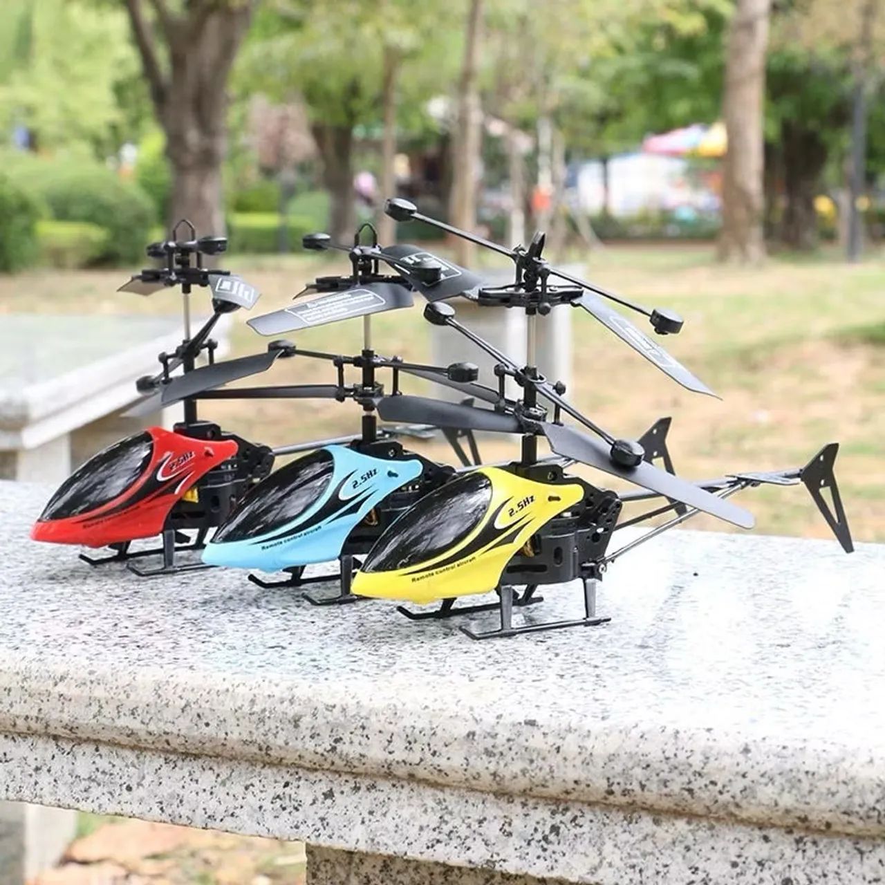 Avião  Helicóptero  com Controle Remoto Indução Infravermelha Brinquedo cores - Foto 3