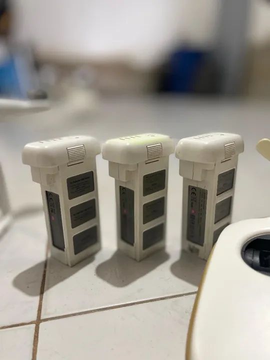 Drone DJI Phantom 3 Advanced - Completo e Pronto para Voar! ? - Foto 2