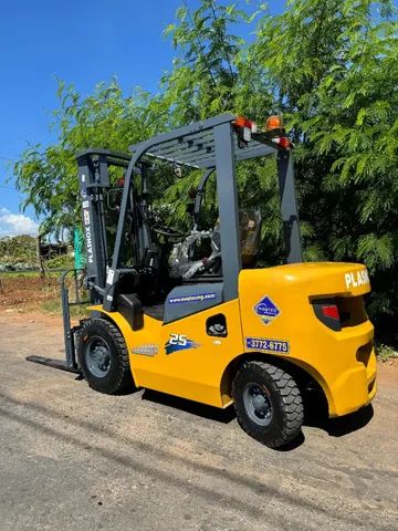 Empilhadeira Plasnox| Nova| 2.500kg| Diesel | Torre 3.5mts - Foto 3