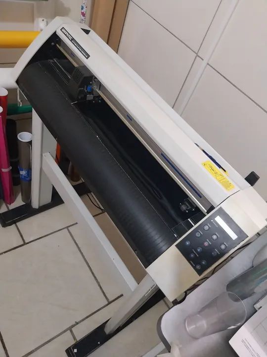 Máquina de plotter GRAPHTEC CE5000-60 