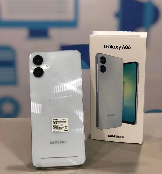 *SAMSUNG A06 128GB global* $ 990  <br>(4GB de RAM) <br> Azul ?