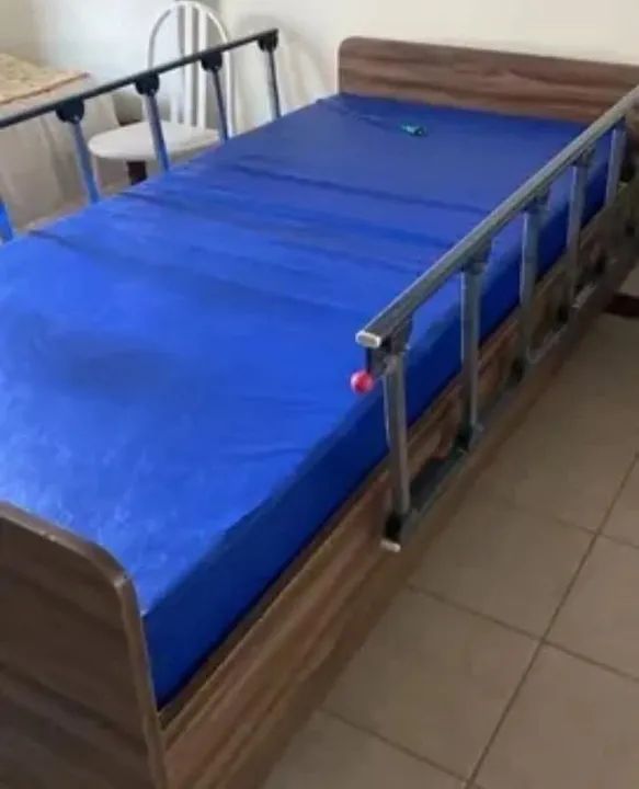 Cama Hospitalar Elétrica  - Foto 2