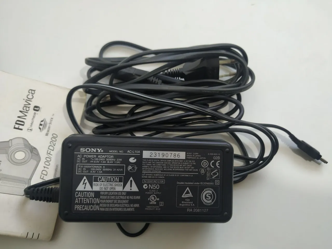 Carregador Sony AC-L10A para Câmera FD Mavica