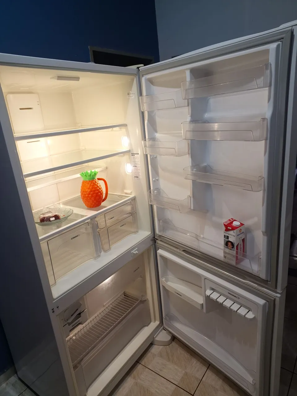Vende se, Geladeira Brastemp 586L Frost Free inverse