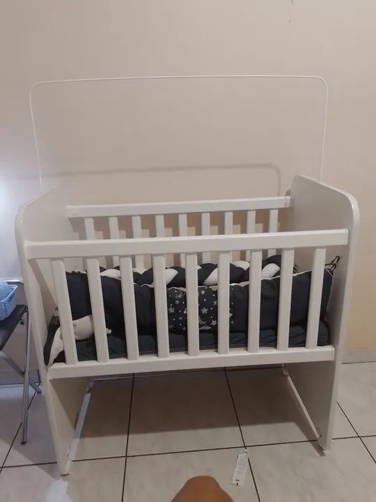 Berço de bebê branco - Foto 3