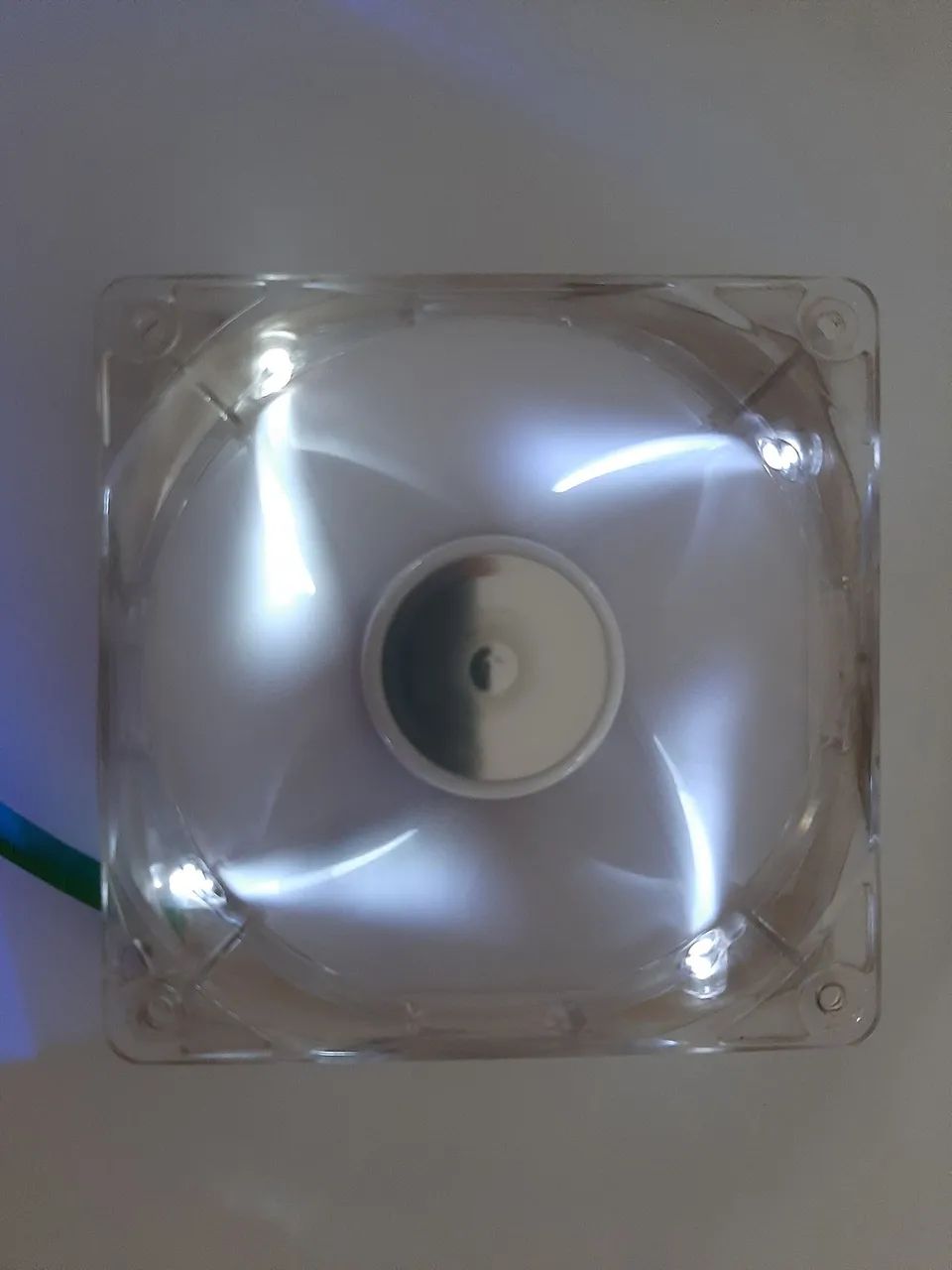 Fan 120x120 com LED Akasa transparente
