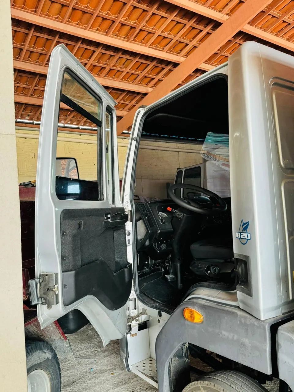 Ford cargo 816 2016/2017 - Foto 2