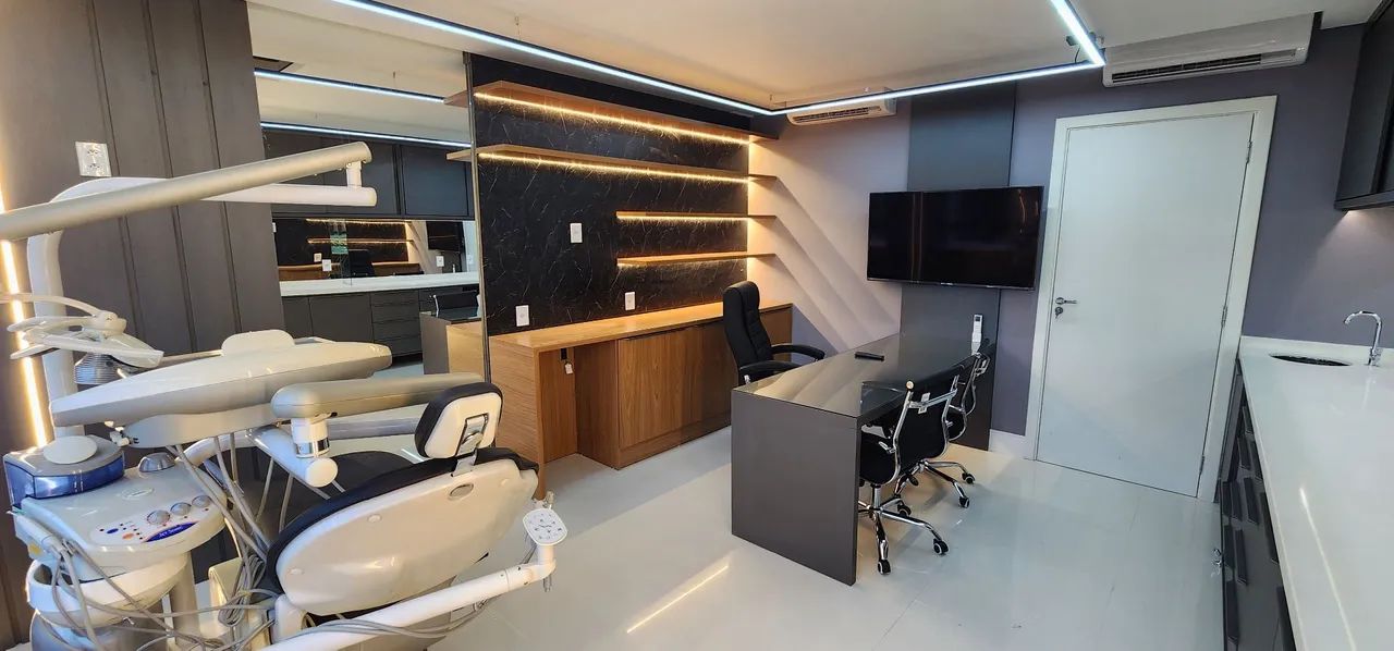 Vende-se Luxuosa sala Odontológica no Vieiralves  - Foto 8