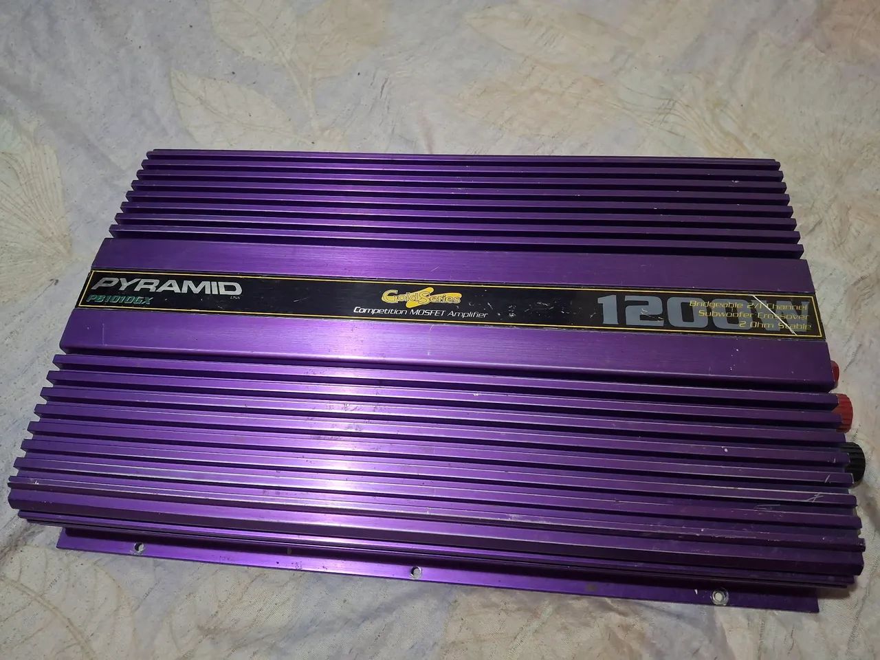 Amplificador pyramid PB1010GX