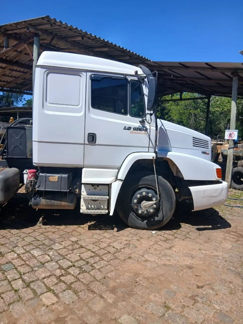 Mercedes  1634 ano 2010 e prancha 2 eixos 87 baixei para vender A VISTA  - Foto 4
