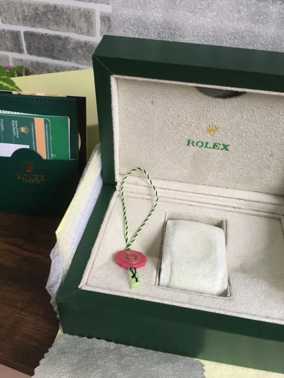 Caixa Rolex Original + Documentos