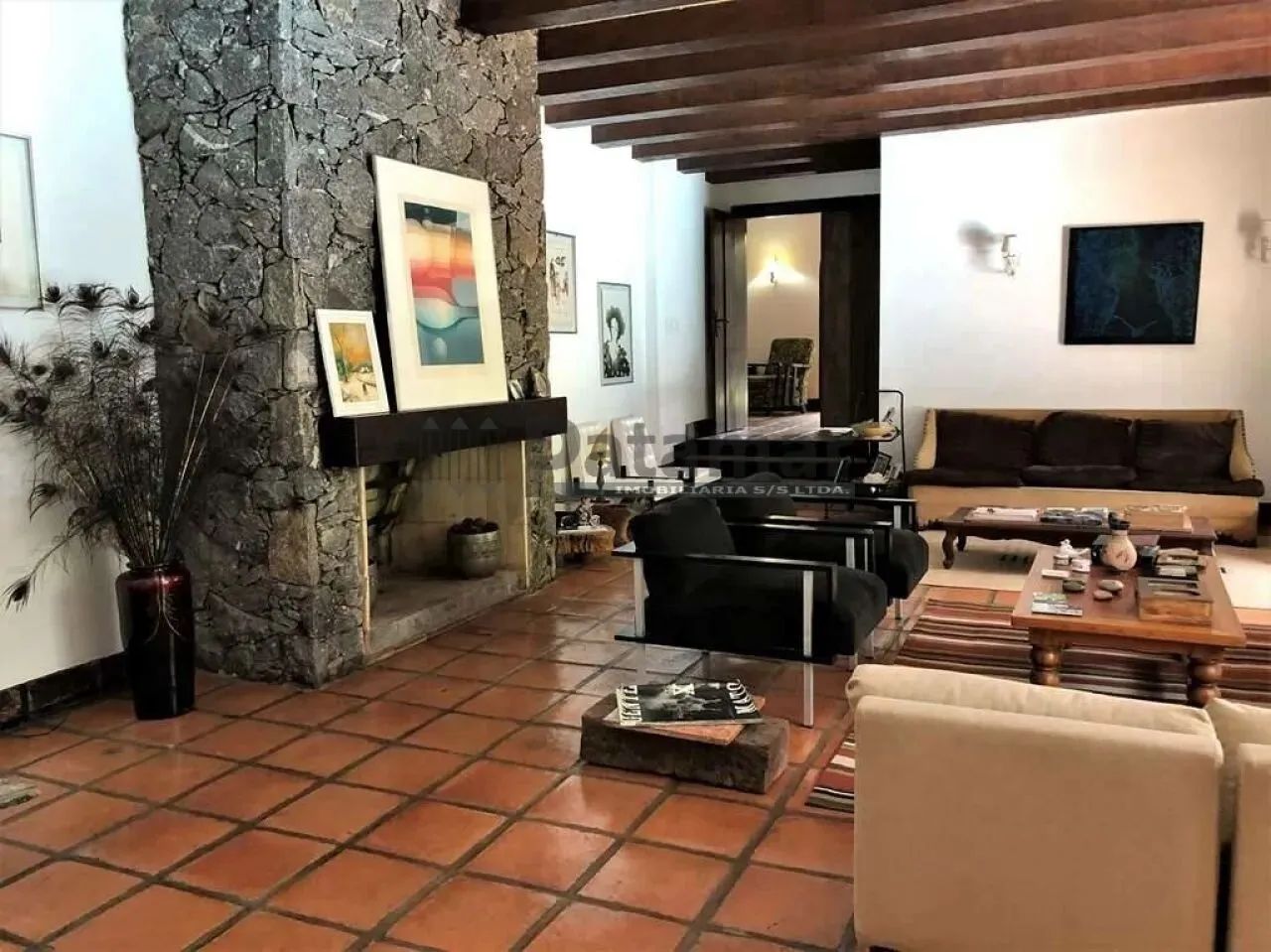 Casa 3 quartos e 3 suítes Rústica, 2.400m² de terreno, 2 piscinas (externa e raia coberta) - Foto 5