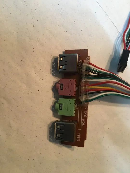 Placa USB Frontal de Gabinete Multilaser GA112  - antiga Leia - Foto 4