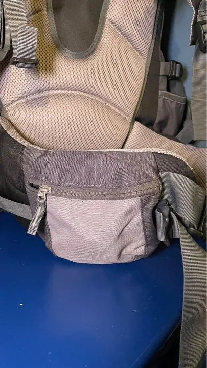 Mochila Deuter Quantum 70+10 Original - Foto 4