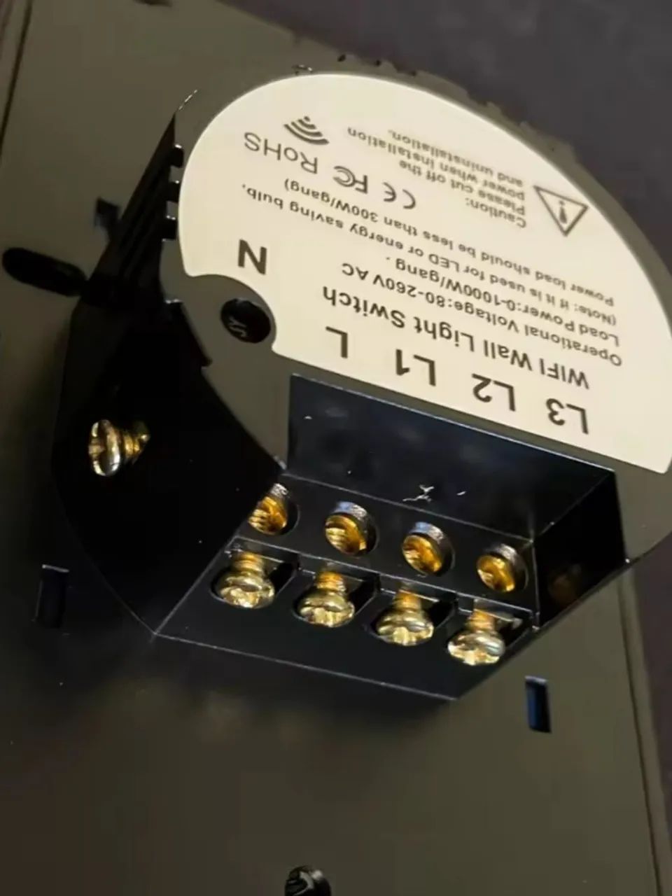 Interruptor Inteligente Wi-Fi Tuya - Foto 4