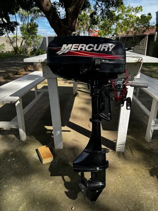 Motor de popa Mercury 3.3 - Foto 2