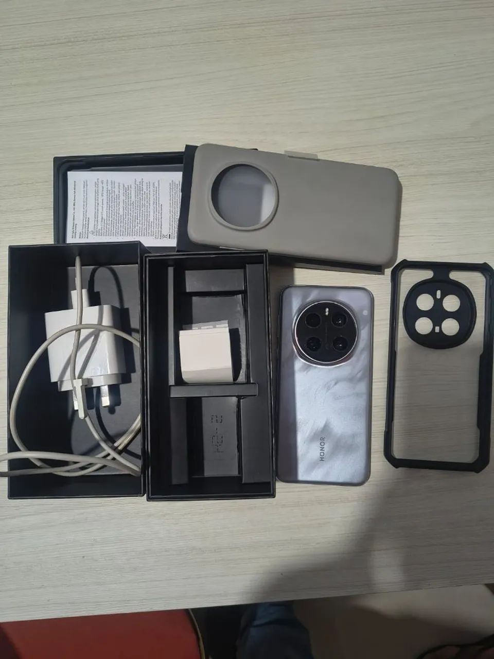 Honor Magic 7 pró 16gb ram e 1tb global - Celulares e Smartphones