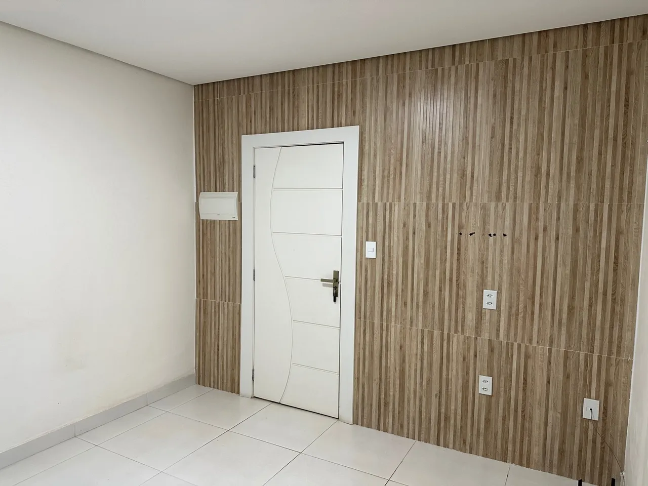 Apartamento Condomínio - Ótima Localização !