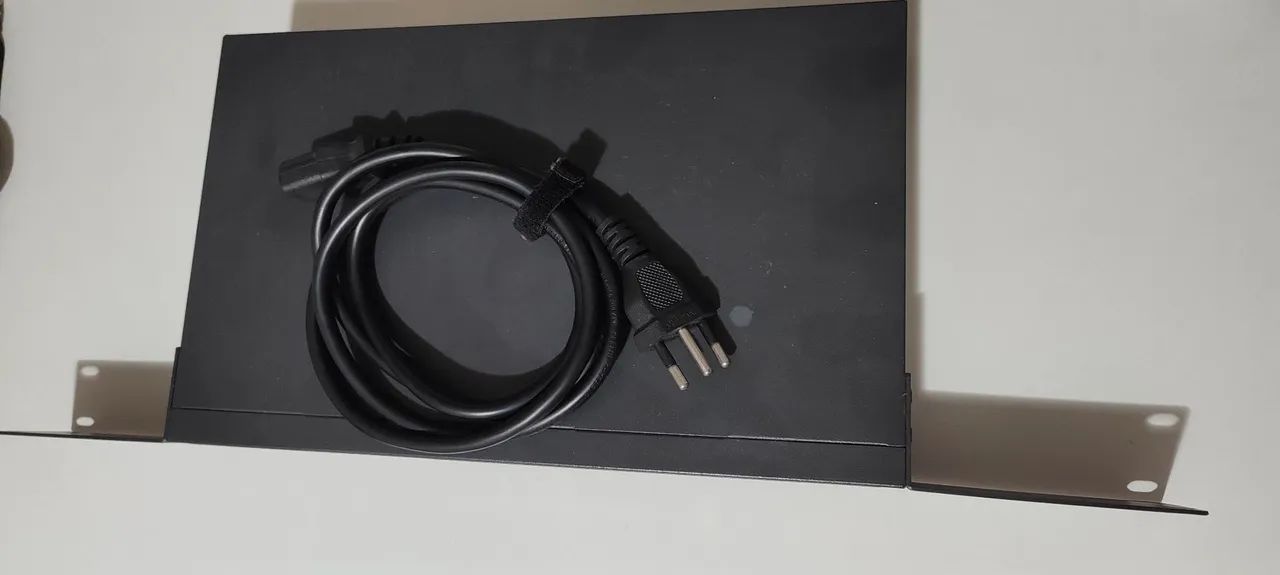 Switch TP-Link TL-SG1024D - Foto 3