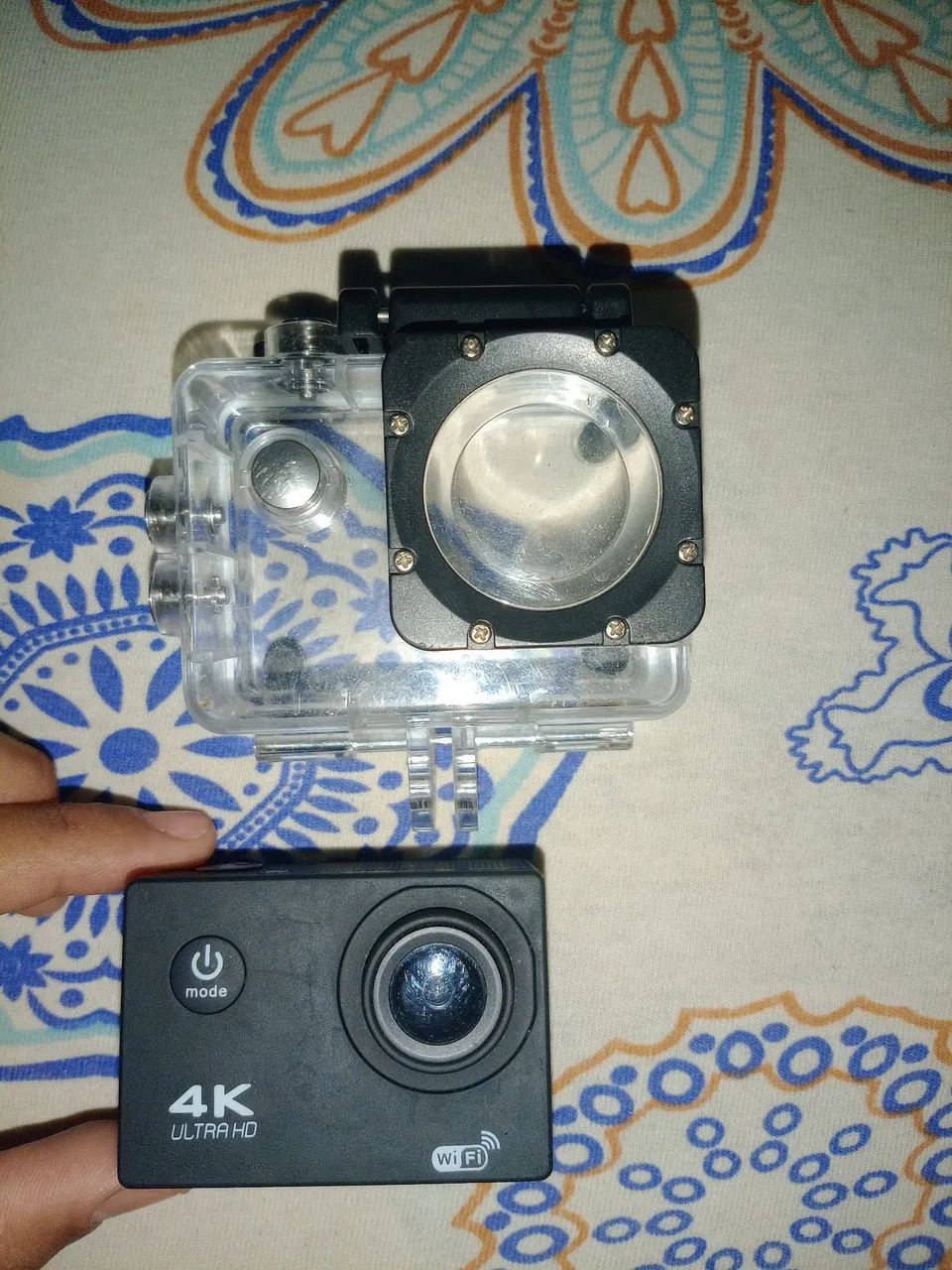 Câmera de Ação 4K Wi-Fi - Diversão e Aventura!