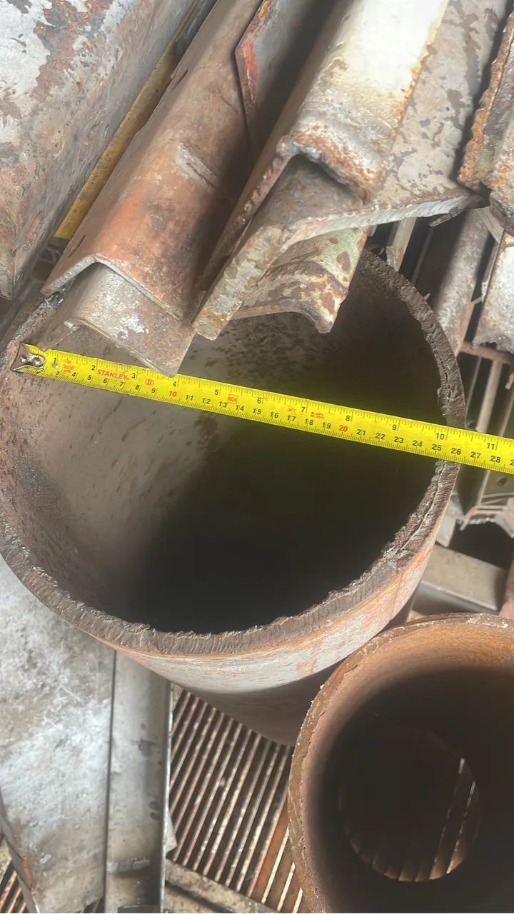 At Centro X there is a 10-inch iron pipe64374835294083122