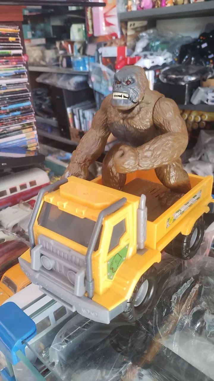 Action Figure King Kong no Caminhão