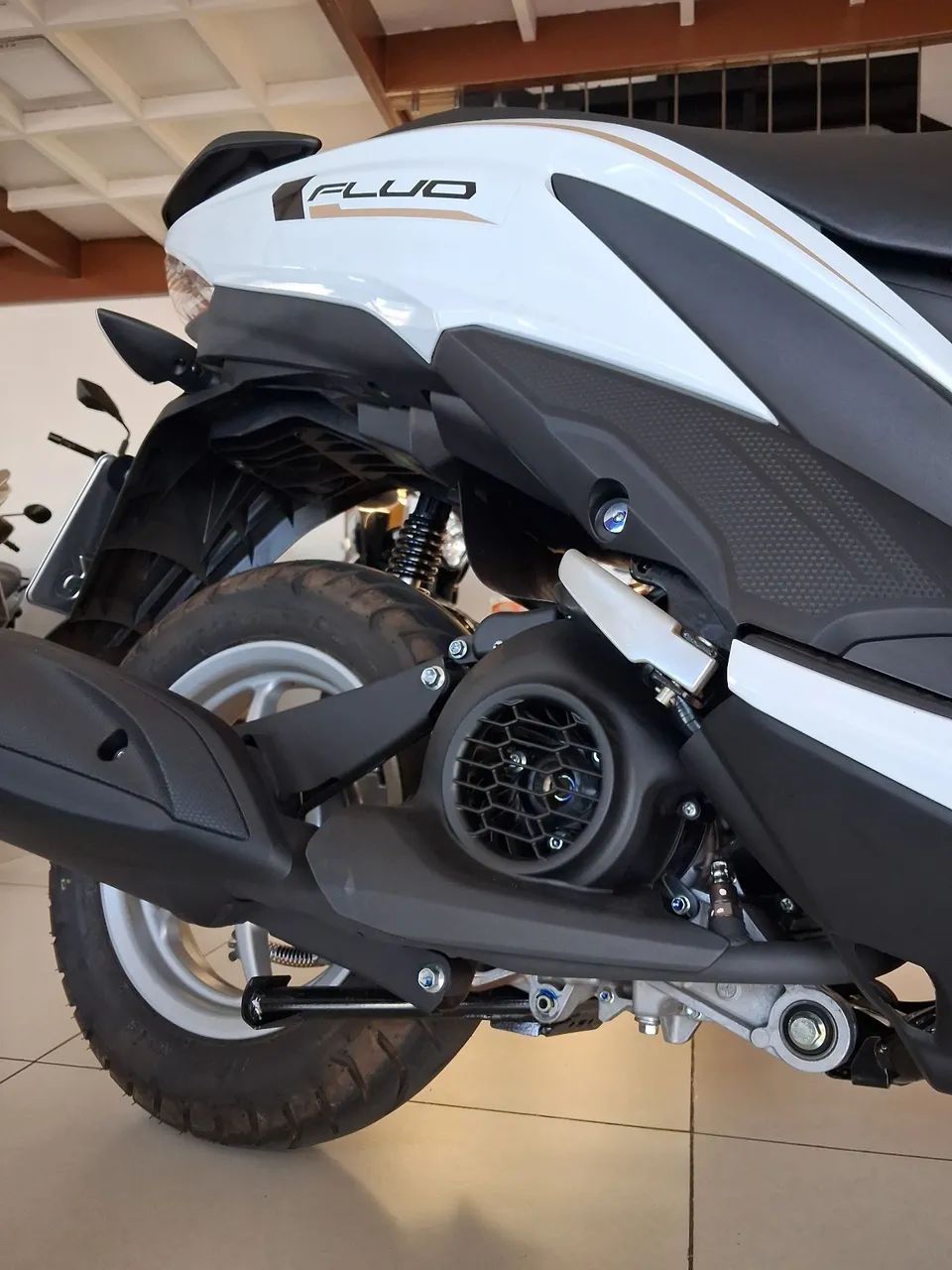 Yamaha Fluo 125 - HÍBRIDA 2026 - Foto 3
