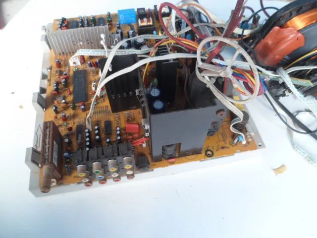 Placa Compativel Tv Philips 29pt9467c Leia Antes Da Compra - Foto 5