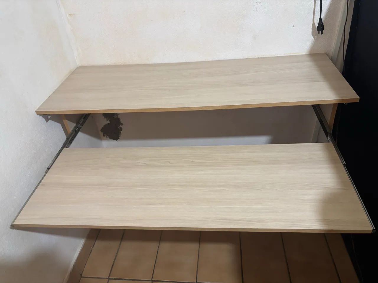 Mesa de parede/escrivaninha