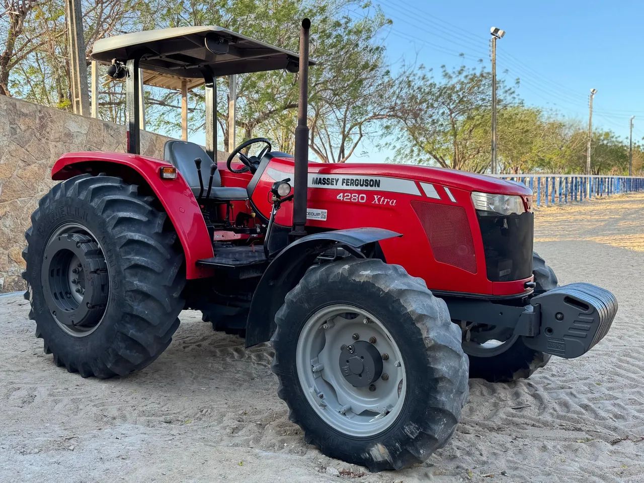 Trator Massey Ferguson 4280 - Foto 6