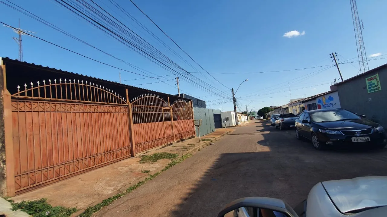 Setor Oeste QD 25, 3quartos, laje lote 275m² para reforma R$ 325.000