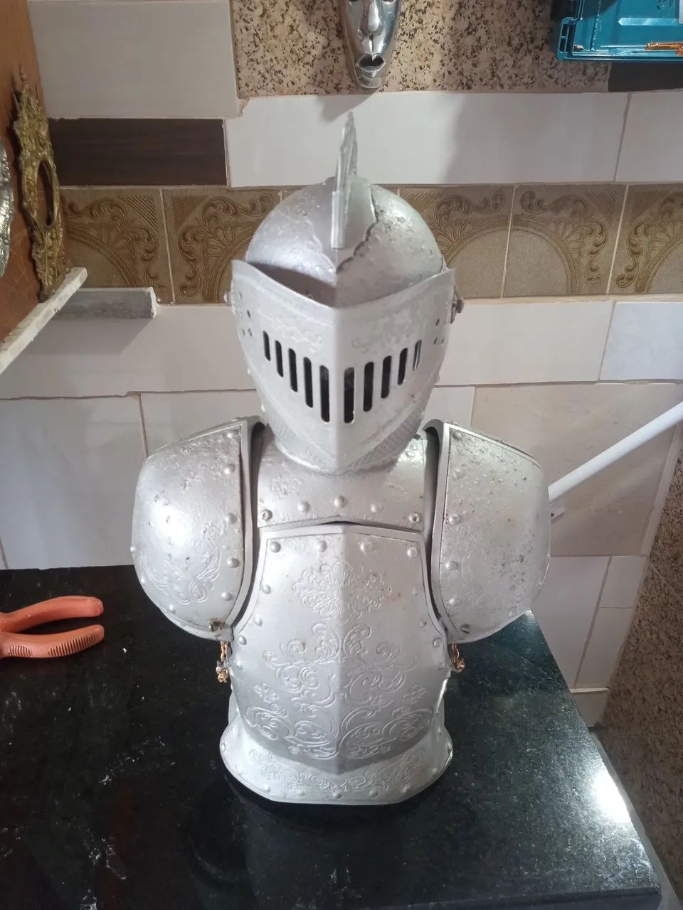 BUSTO DE METAL 