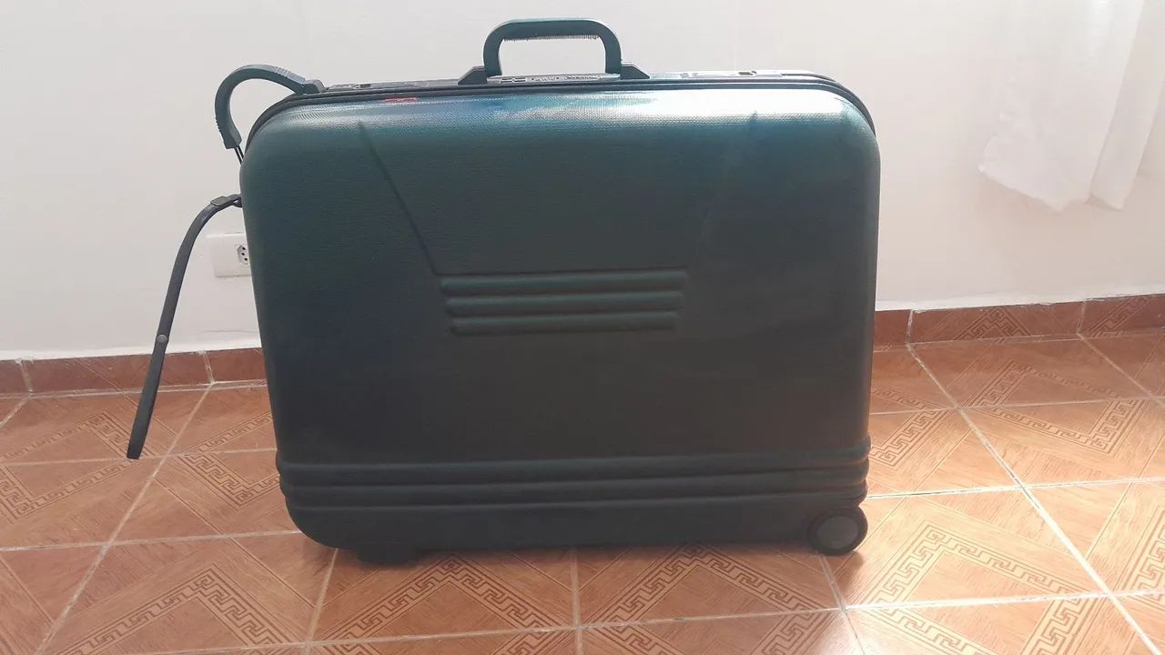 Mala de Viagem Verde Eminence. Baixei o preço só 80,00