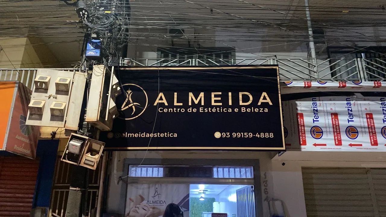 Fachada de Acm,letreiro e lona e adesivos  - Foto 5