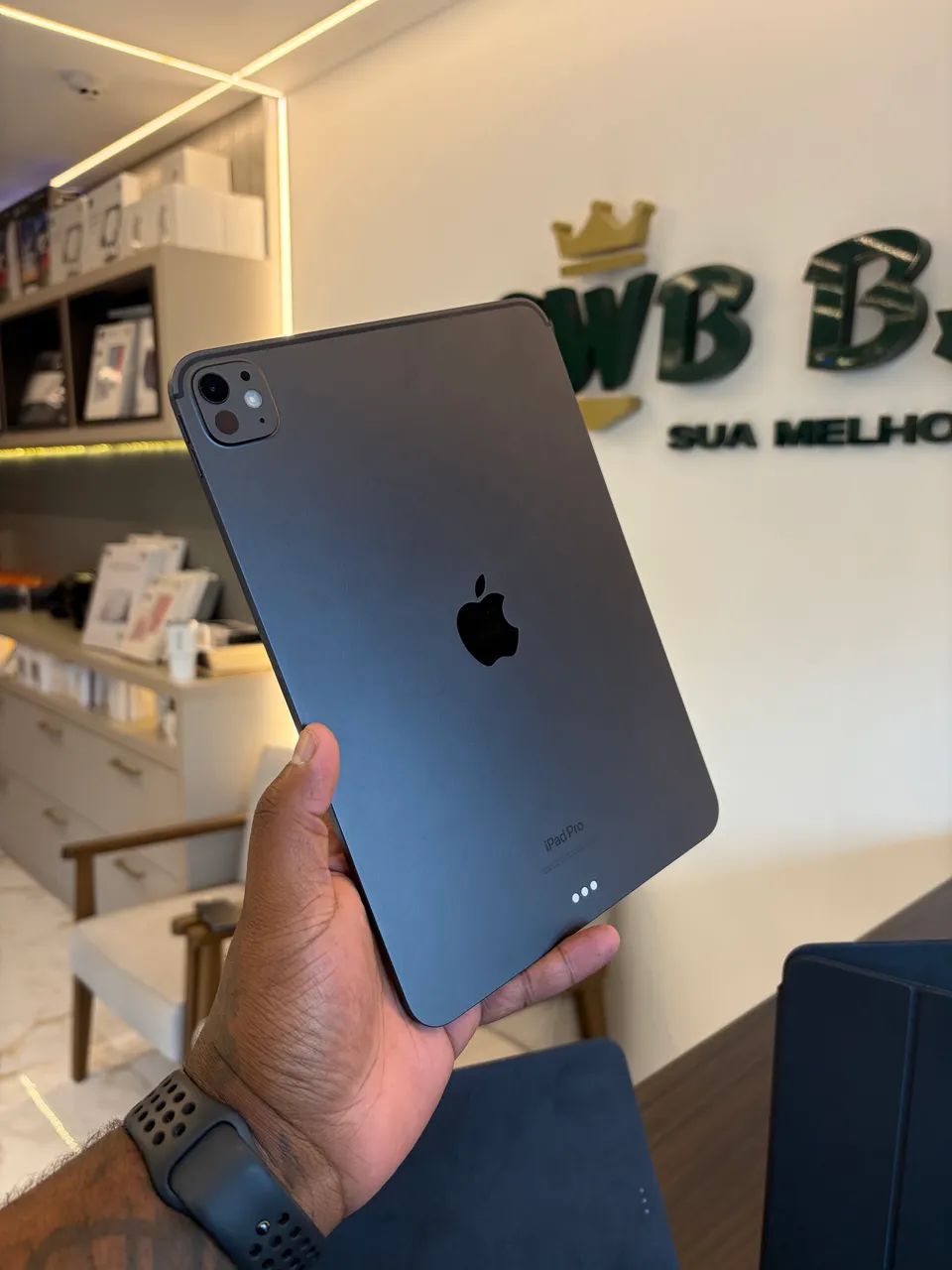 iPad Pro M4 256GB 11 Polegadas Preto Bateria 91% - Usado  - Foto 2