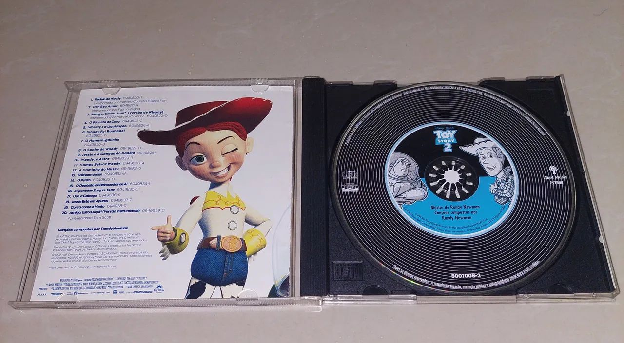 CD Toy Story 2 - Trilha Sonora Original nacional  - Foto 3