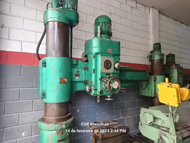 Furadeira radial Stankoimport, mod 2a55