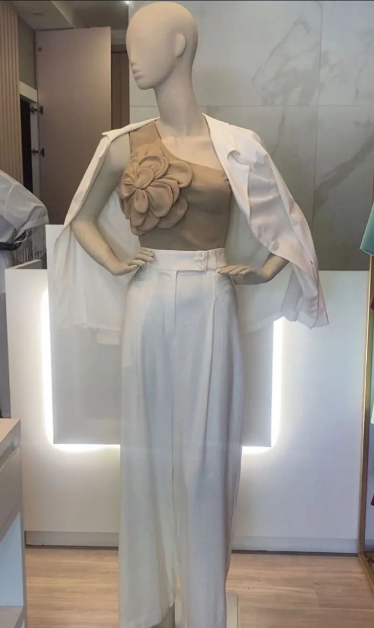 Manequins em fibra (slim e plus size) - Foto 2