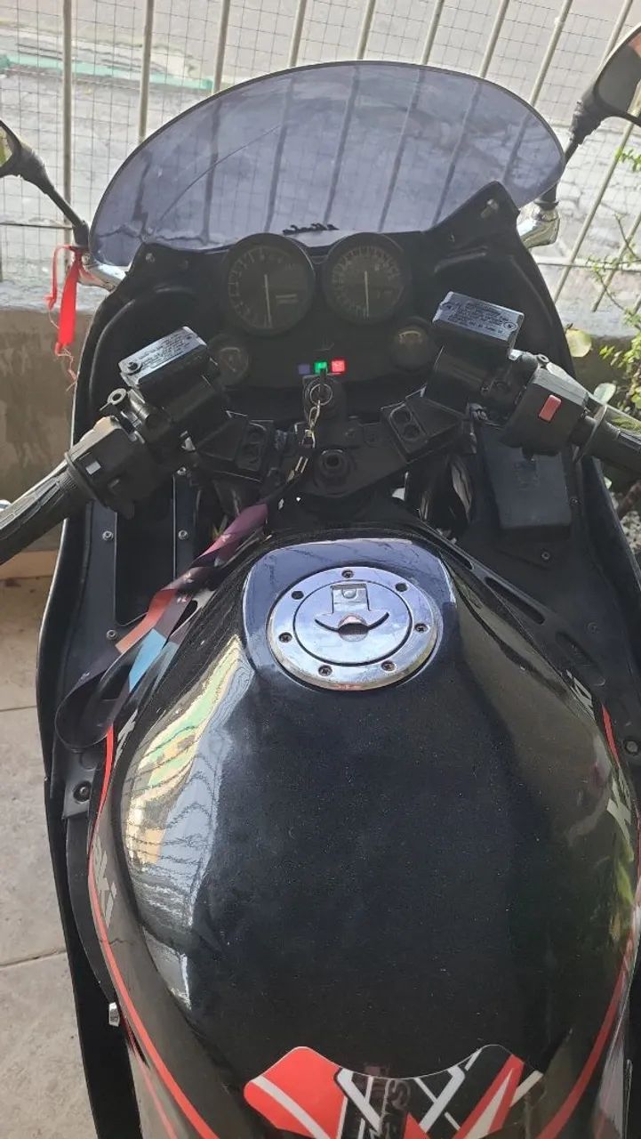  kawasaki ninja zx10 1.990 Raridade  - Foto 3