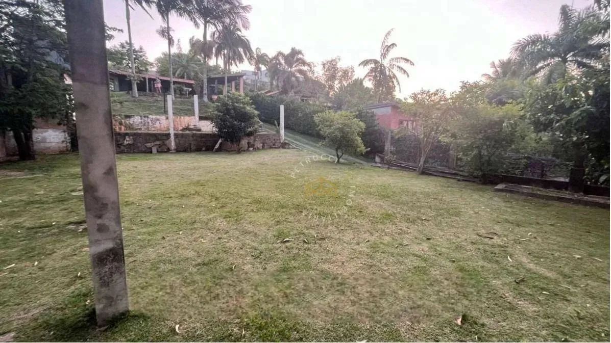 Chácara com 2 dormitórios à venda, 2020 m² por R$ 1.100.000,00 - Bairro Cachoeira - Vinhed