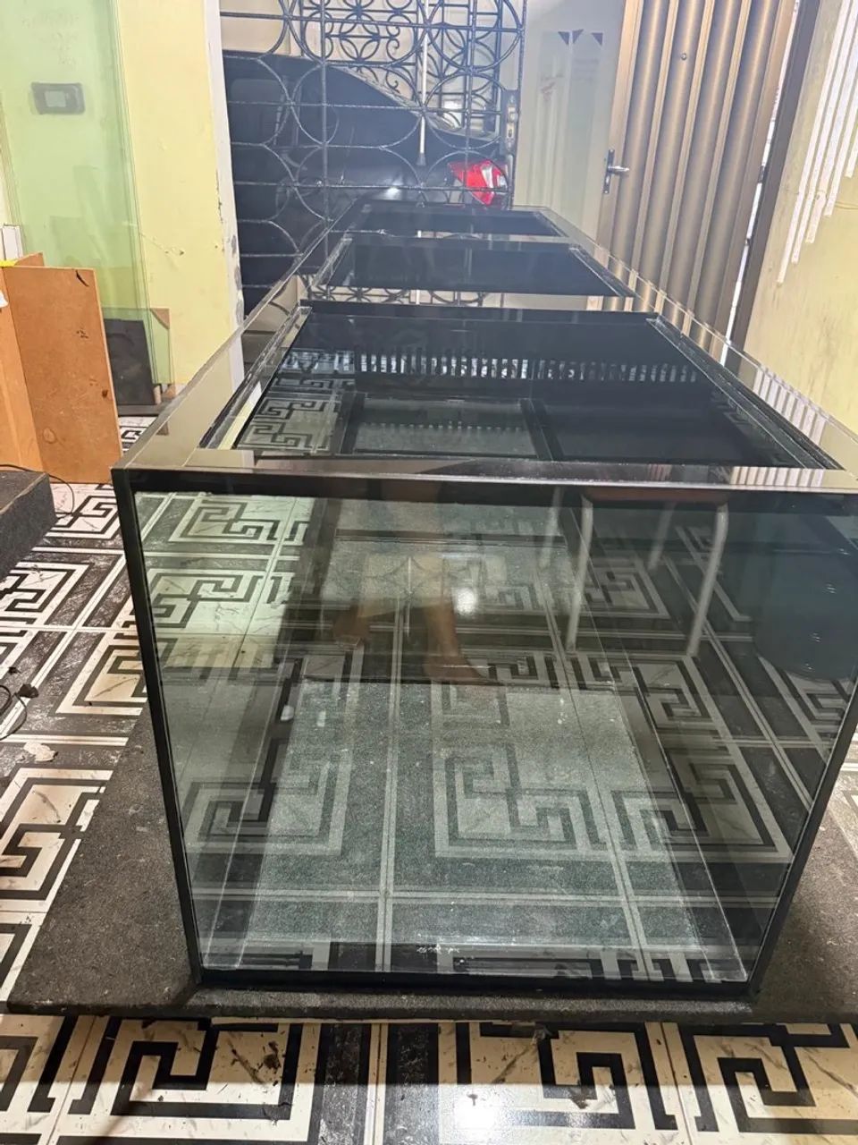 Aquário Grande com Design Moderno - Foto 3