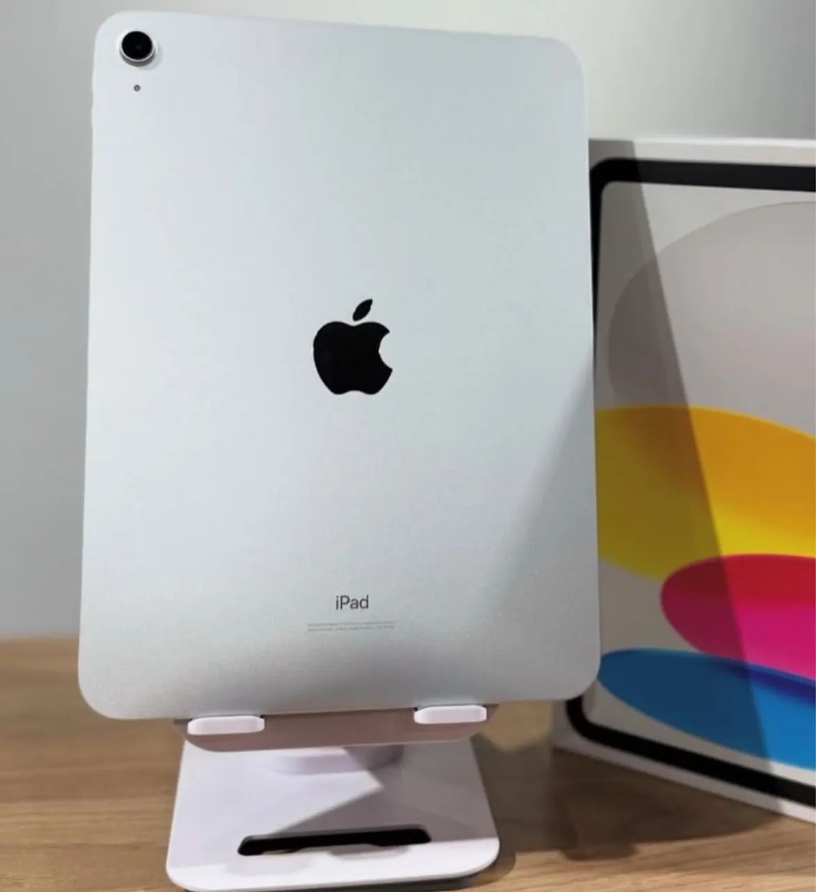 iPad 11 256gb LACRADO 1 Ano de garantia 